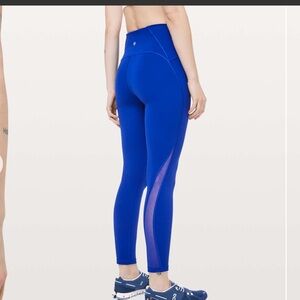 Lululemon Train Times 7/8 Pant *25"
Jet Stream size 4 W5BJOS